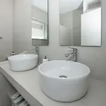 Avgi Villa Glossa