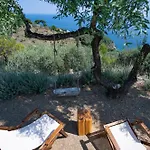 Avgi Villa